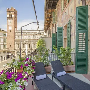 *** Affittacamere Corte Realdi Piazza Erbe Italia